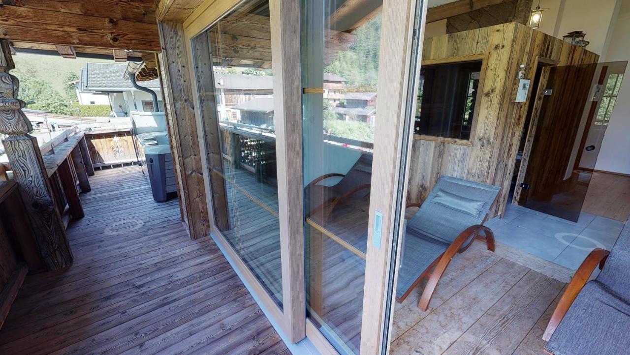 Appartements "Da Zillertaler Und Die Geigerin" Mayrhofen Exterior foto